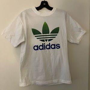 Adidas T-Shirt